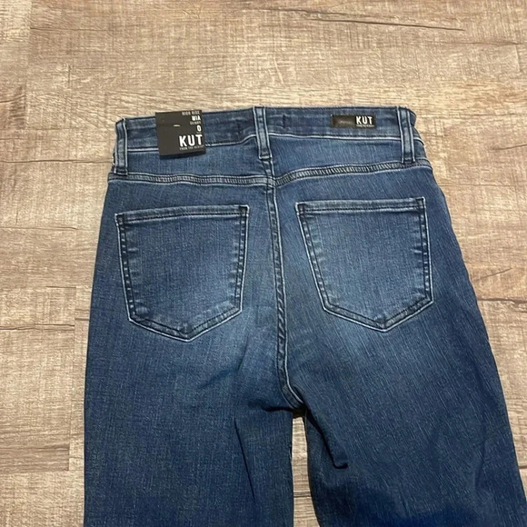 NWT!! KUT From The Kloth - Mia High-Rise Skinny-Button Fly in Keep - Size 0 - Picture 11 of 12